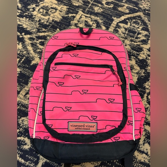 Vineyard Vines Martha’s Vineyard Backpack - Picture 1 of 7